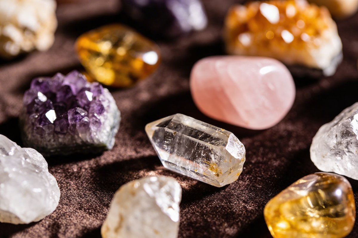 Guide pierres naturelles semi-précieuses