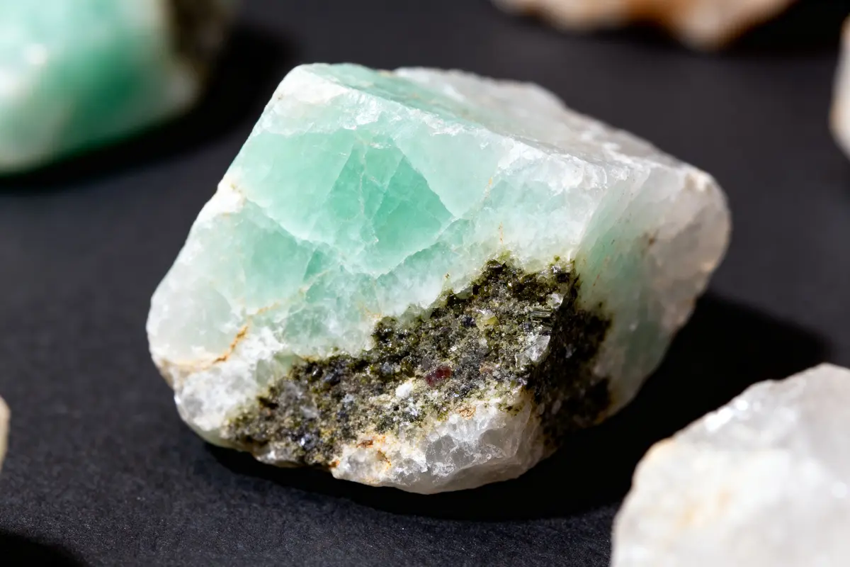 Vertus Unakite : signification, bienfaits et propriétés